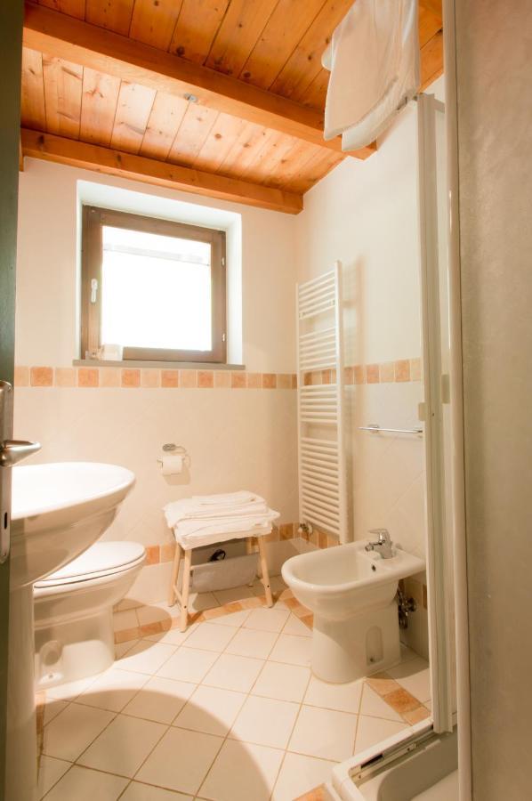 Ca' Di Martino Bed and Breakfast Gavedo Exteriör bild